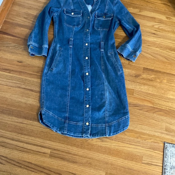 White House Black Market Blue Women's Jeans - Picture 3 of 3